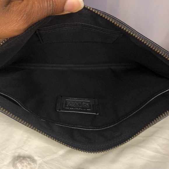 COACH F41349 Neon yellow plaid print coated canvas large clutch/pouch. - Picture 5 of 7